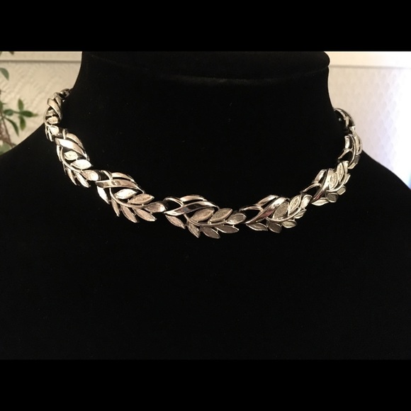 Jewelry - Vintage necklace